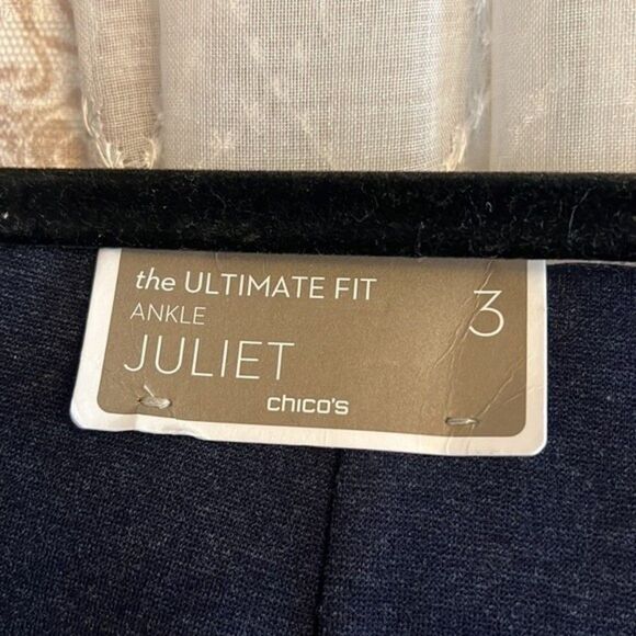 Chico’s Juliet the ultimate fit  Ankle Pants Size 3 navy - Picture 6 of 13